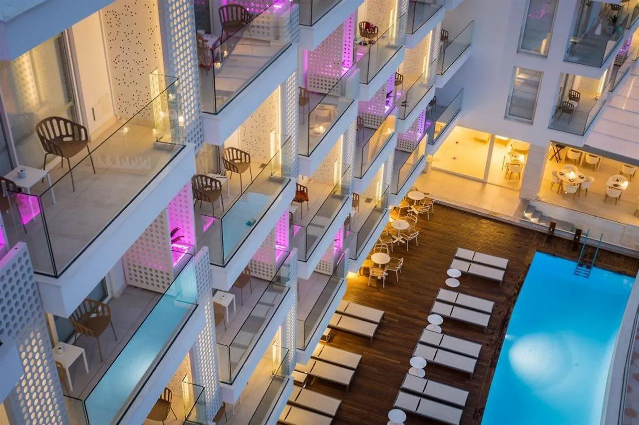 One Ibiza Suites 5*, Ibiza città