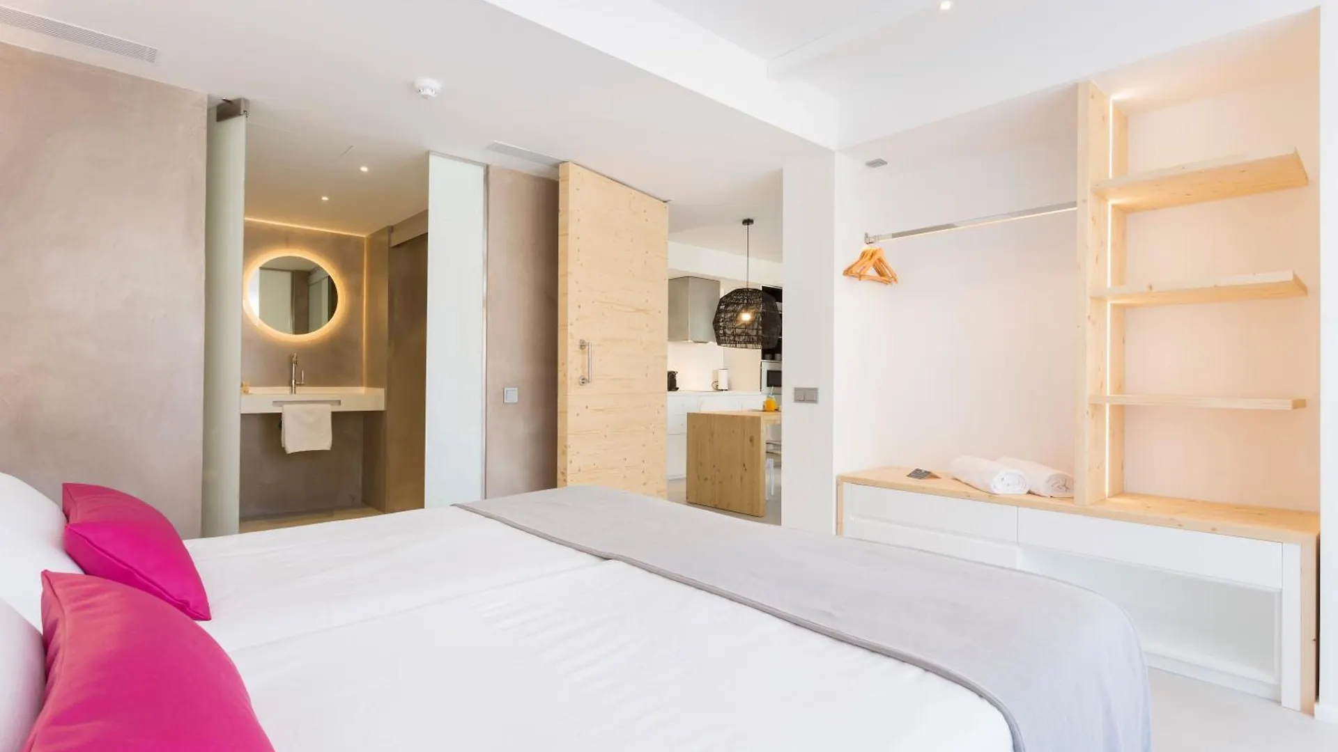 ***** Hotel One Ibiza Suites Spain
